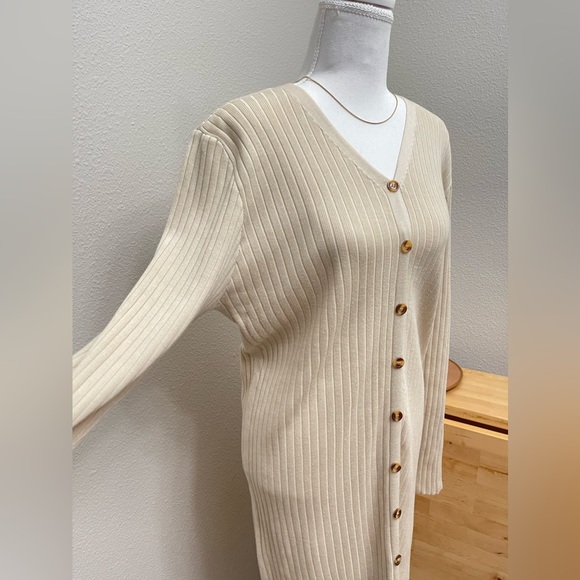 Classic Beige V-Neck Ribbed Dress - Picture 6 of 9